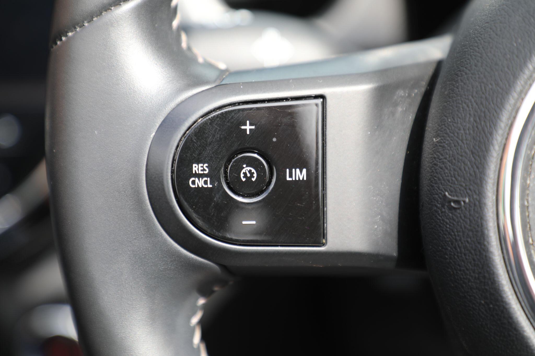 Large vehicle image
